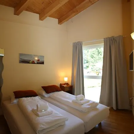 Svea Целль-ам-Зе